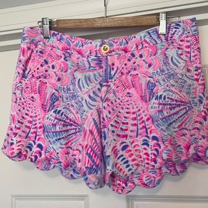 Lilly Pulitzer 5” buttercup knit stretch shorts